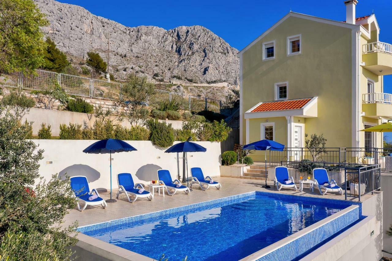 Villa Lilly Podgora Esterno foto